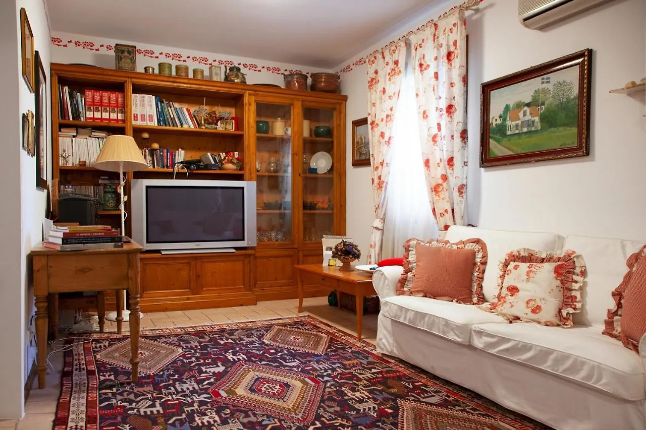 Foresteria Di Villa Panigai Protti Cappella Maggiore 0*,